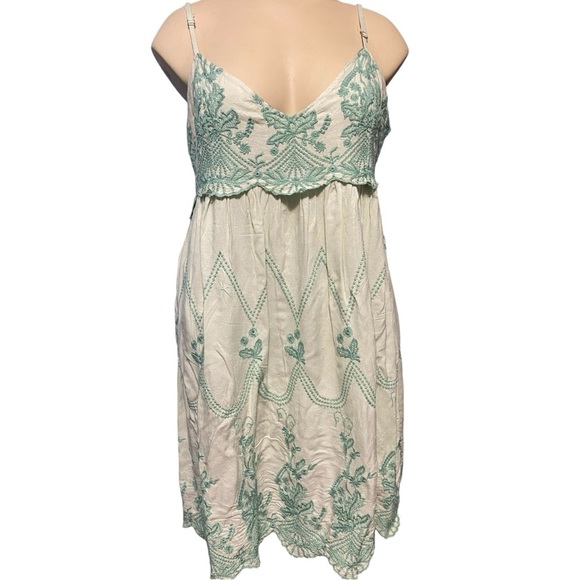 Urban Outfitters Teal Embroidered Chemise - Picture 4 of 14